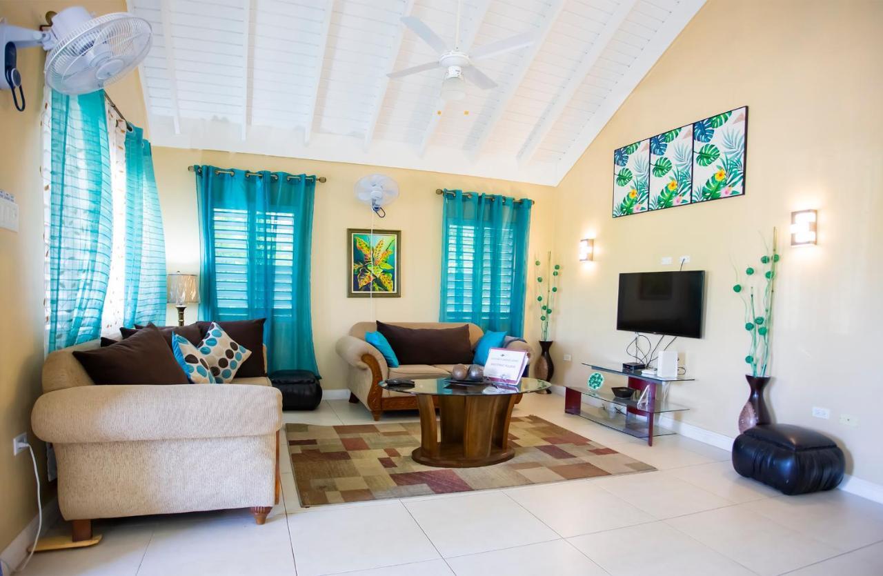 Nature'S Choice Home Richmond Palms, Jamaica エクステリア 写真